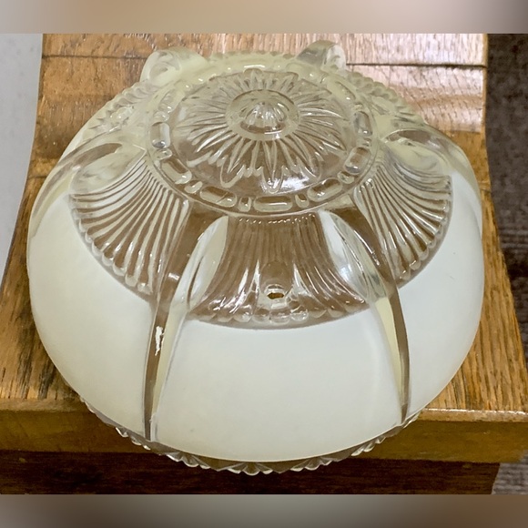 1920s 1930s Antique Art Deco Frosted Glass 3 Hole Canopy Light Shade Diffuser - Picture 2 of 16